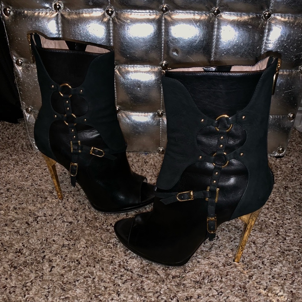 Herve leger peep toe booties